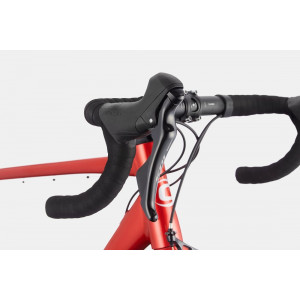 Bicycle Cannondale Caad Optimo 1 candy red