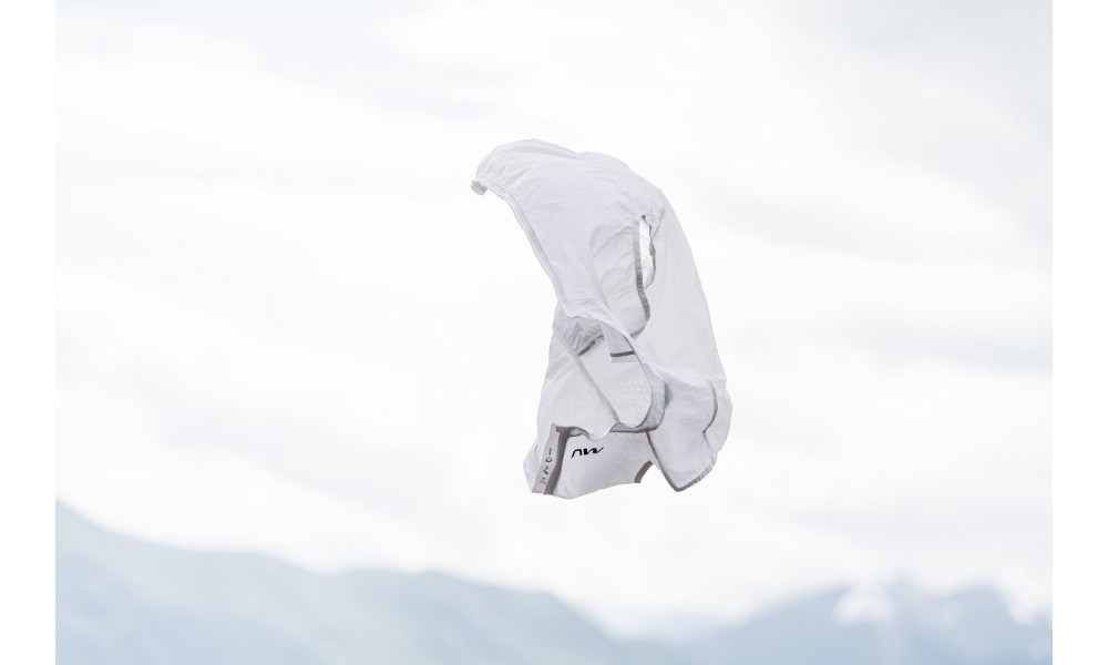 Веложилет Northwave Extreme Light light grey - 3