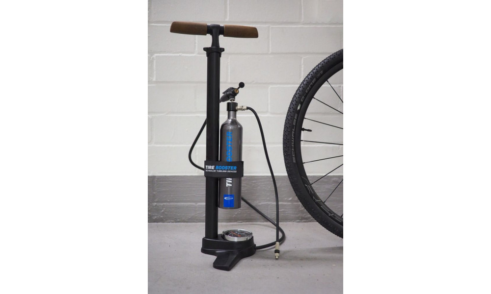 Tool Schwalbe Tire Booster Tubeless SV reusable with mounting strap - 2