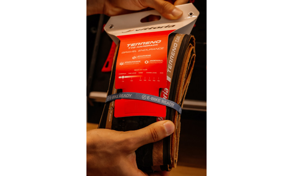 Шина 28" Vittoria Terreno T10 Hardpack G2.0 TLR Fold 700x45c / 45-622 brown-black - 6