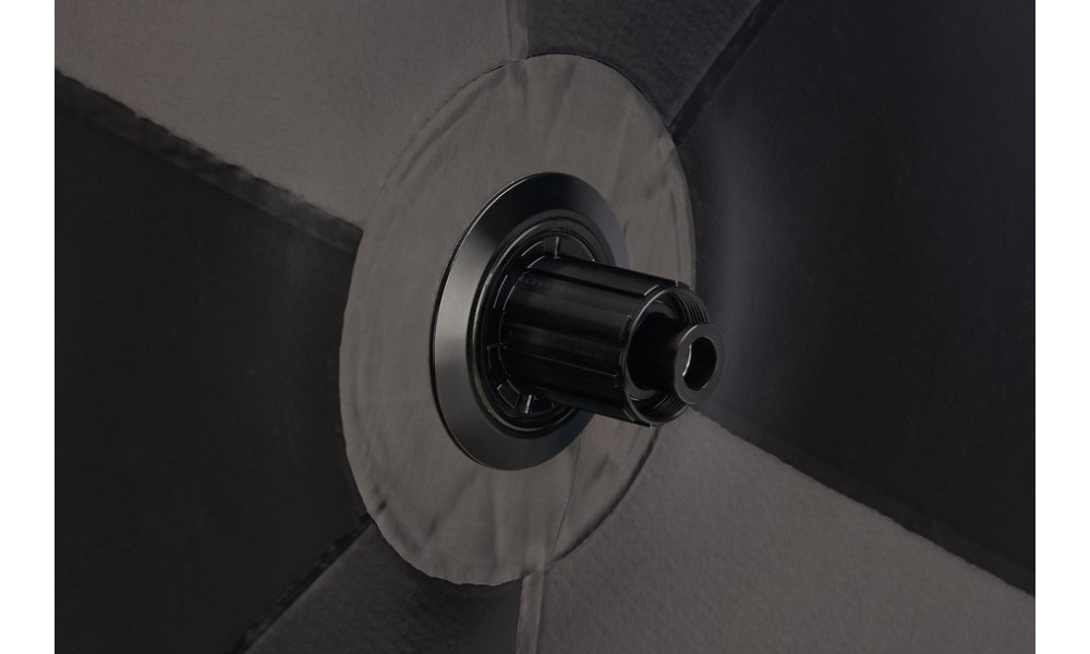 Rear wheel NEWMEN Streem Carbon TT Infinite 622 R C-Lock 12x142 HG - 4