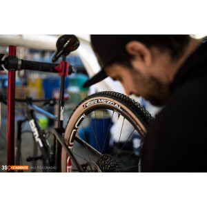 Tire 29" Vittoria Mezcal TLR Fold 29x2.1 / 52-622 tan