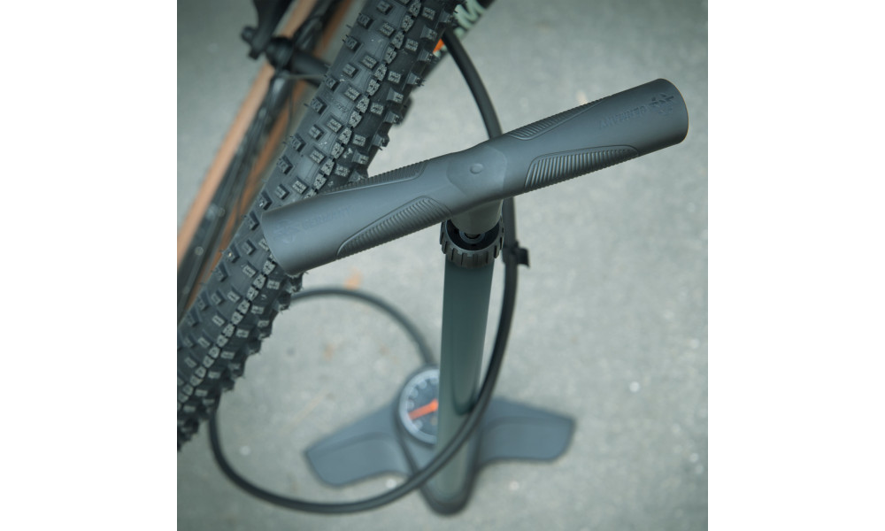 Pump floor SKS Airlite 10.0 black - 6