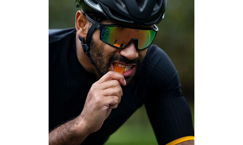 Энергетический батончик SiS Beta Fuel Energy Chew Orange 60g - 2