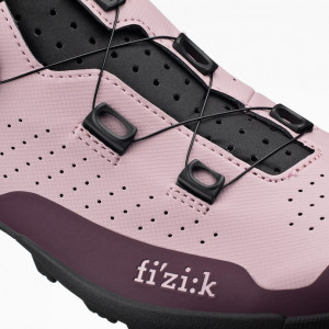 Cycling shoes FIZIK Terra Atlas pink grape-black